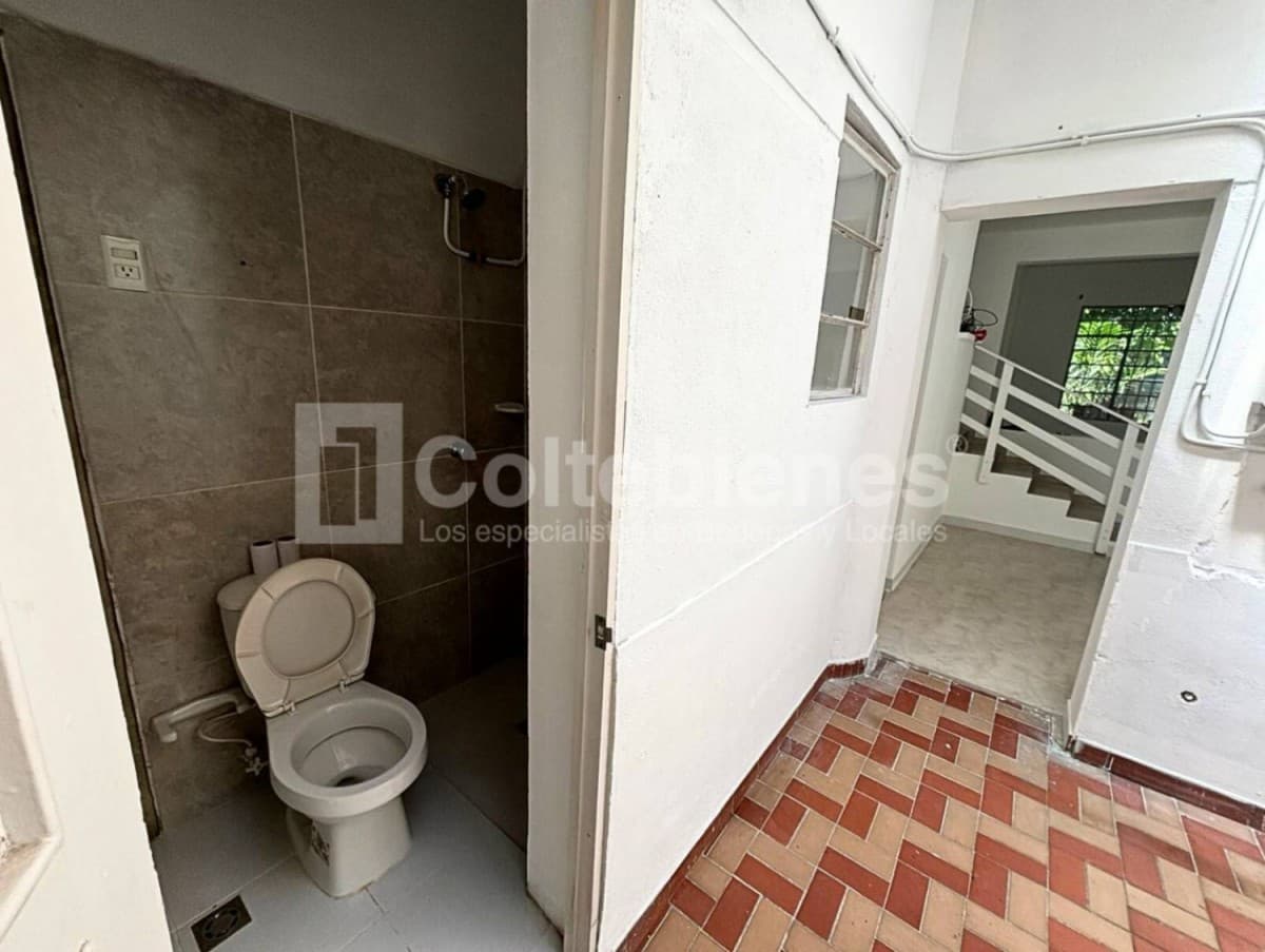 Casa Comercial en venta – Laureles, Medellín foto 3