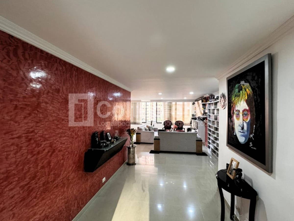 Apartamento en venta – Poblado, Medellín