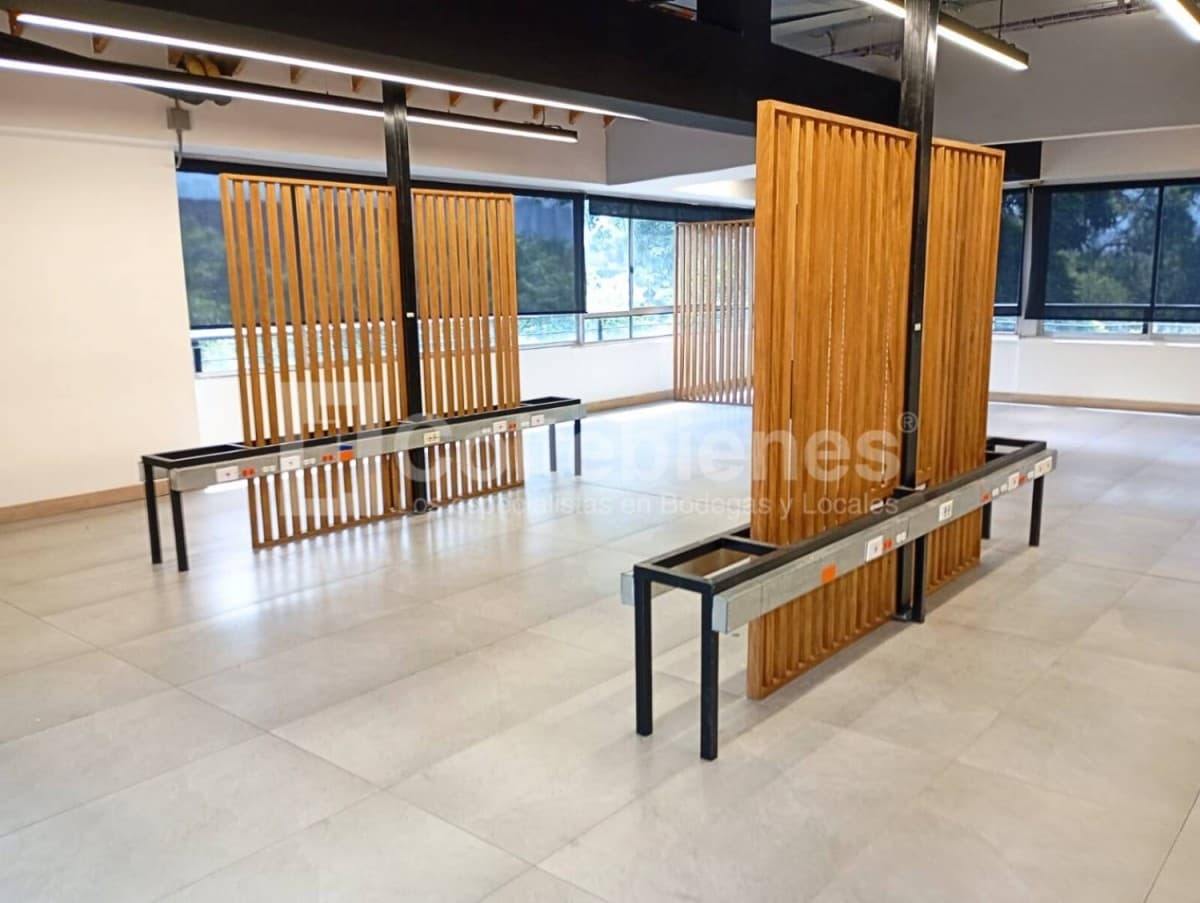 Oficina en arriendo – Guayabal, Medellín foto 4