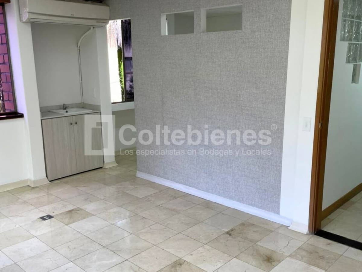 Oficina en arriendo – Conquistadores, Medellín