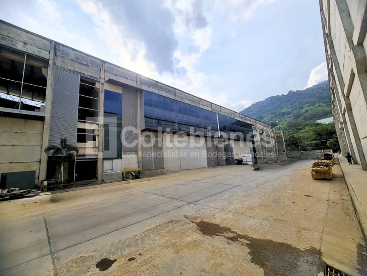 Bodega en arriendo – Girardota foto 2