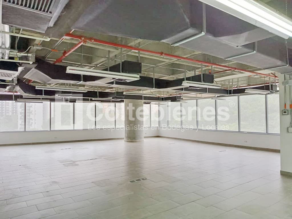 Oficina en venta – Altos Del Poblado, Medellín