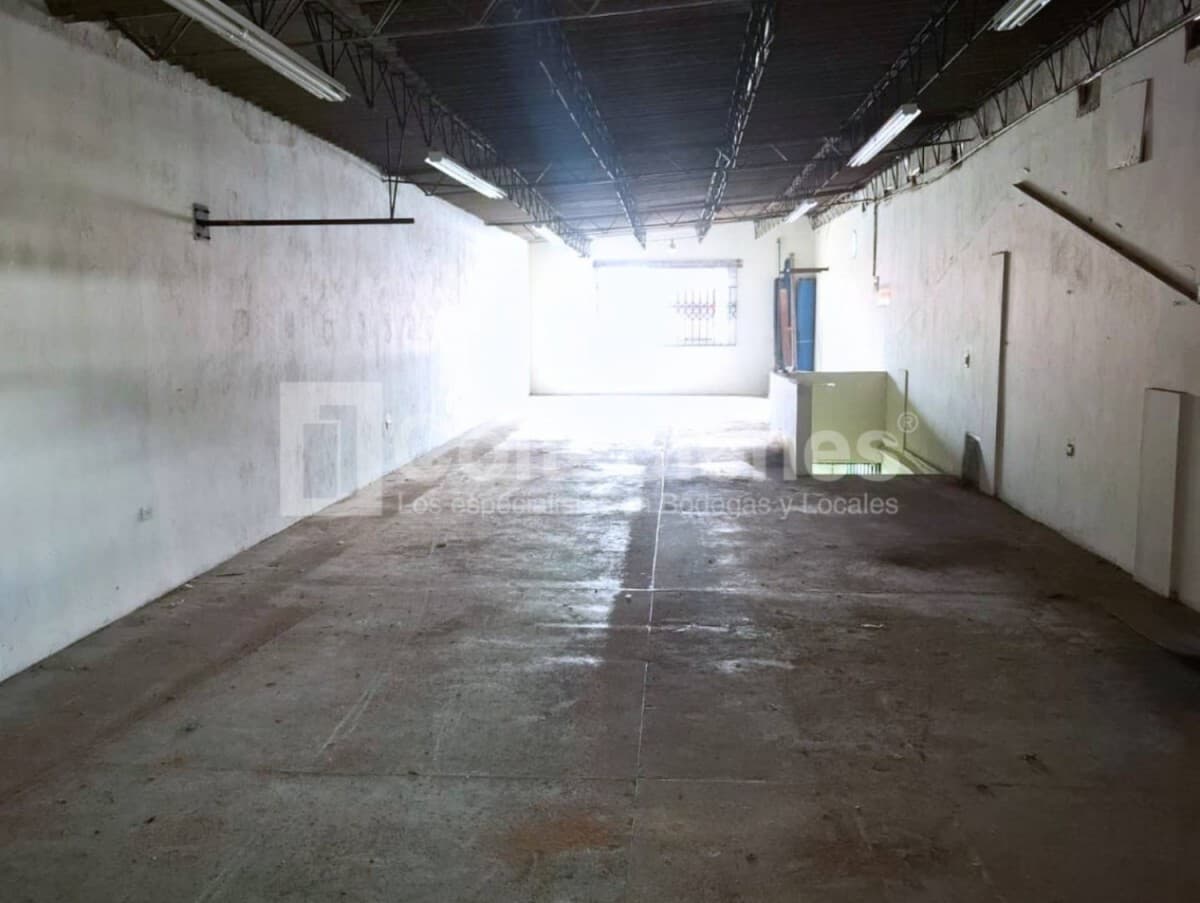 Bodega en arriendo – Perpetuo Socorro, Medellín foto 5