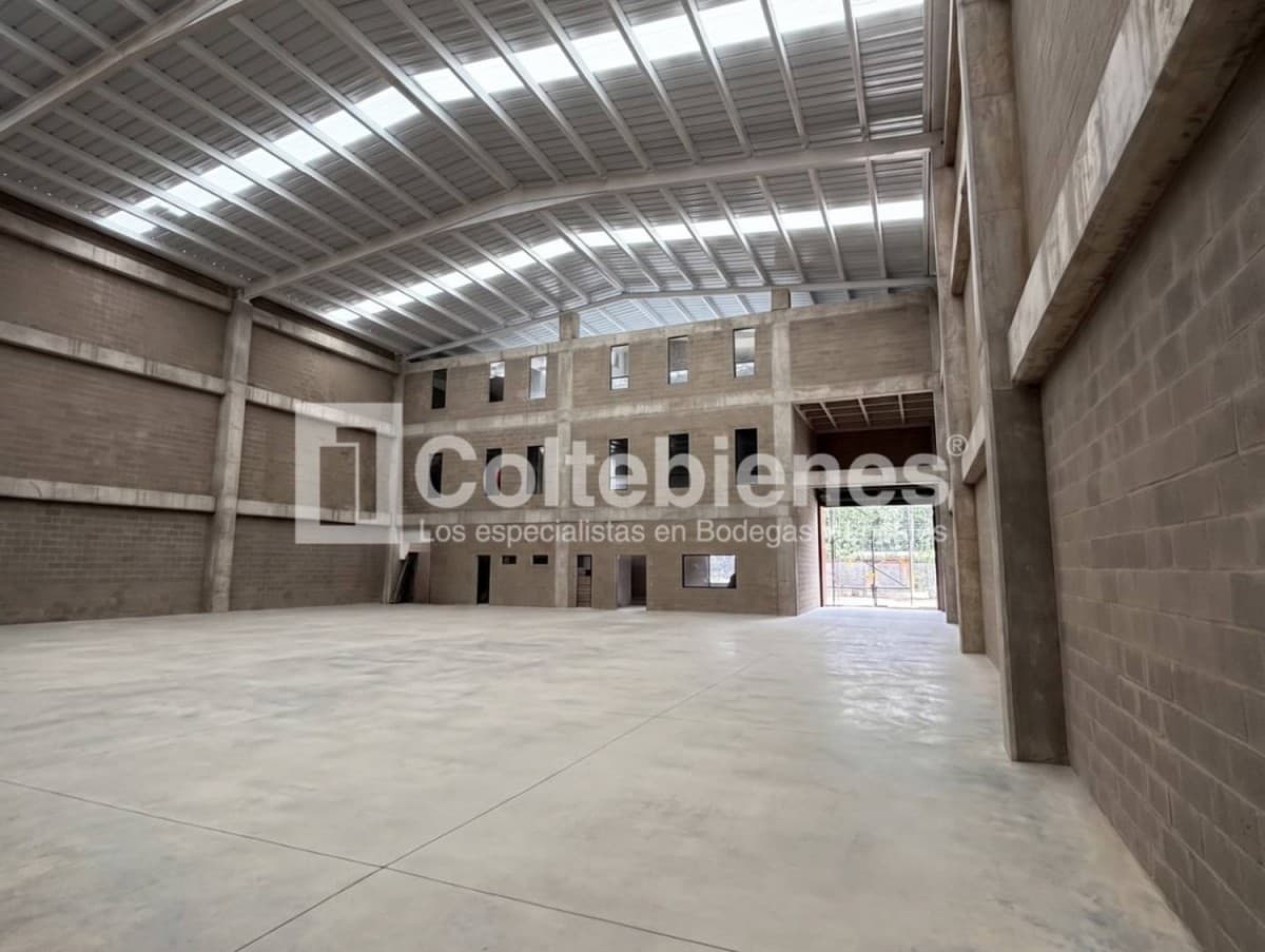 Bodega en arriendo – Rionegro foto 3
