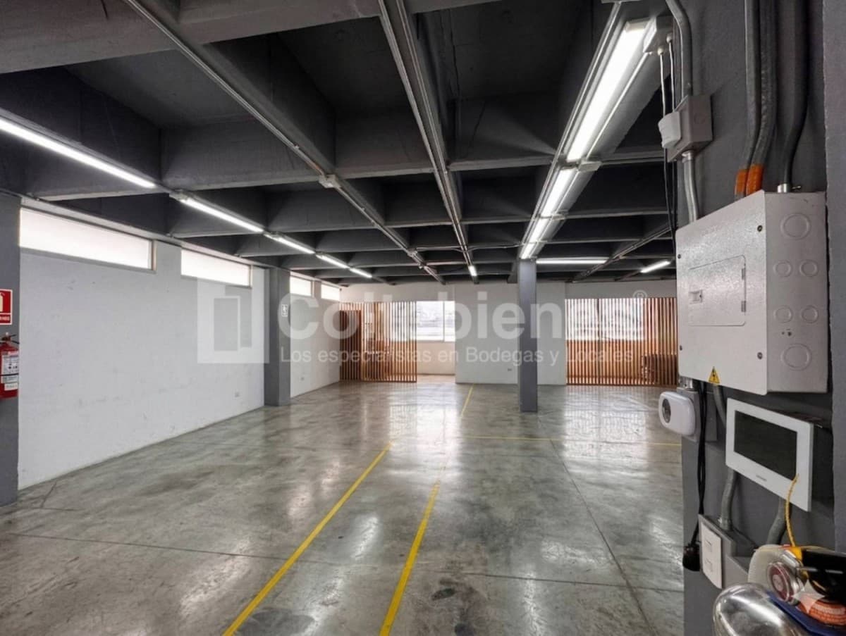 Oficina en arriendo – Itagüí foto 3