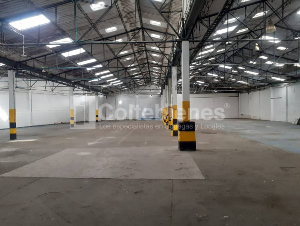 Bodega en arriendo – Los Naranjos, Itagüí foto 5