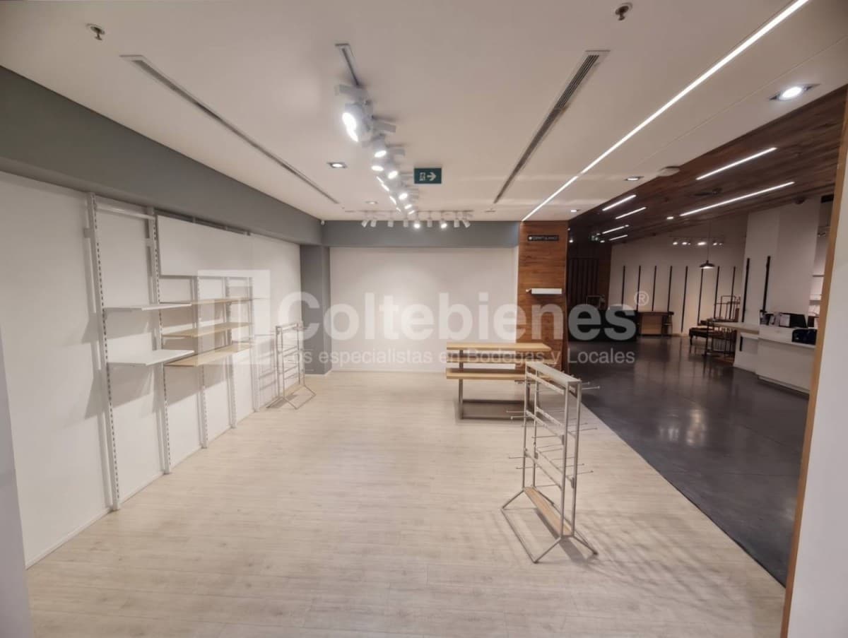 Local en arriendo – Cerro El Volador, Medellín