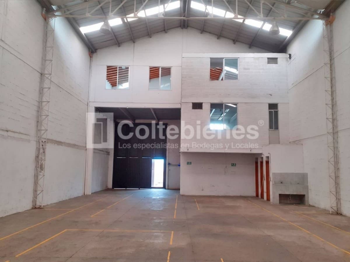 Bodega en arriendo – Sierra Morena, La Estrella foto 3
