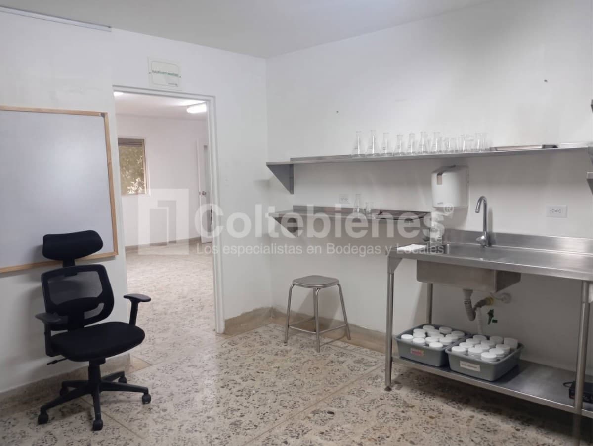 Bodega en venta – Pilsen, Itagüí foto 5