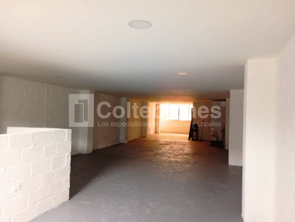 Bodega en arriendo – Centro De La Moda, Itagüí foto 2