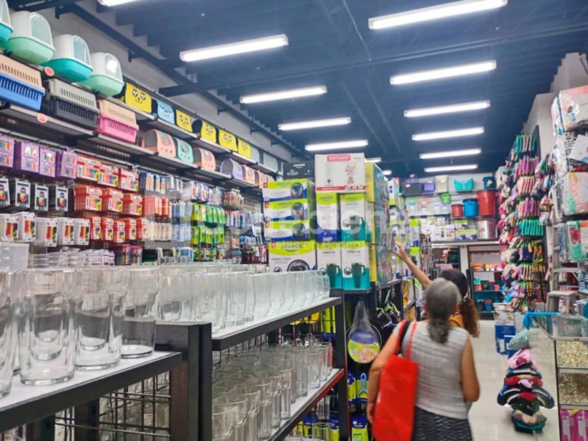 Local en venta – Centro, Medellín foto 2