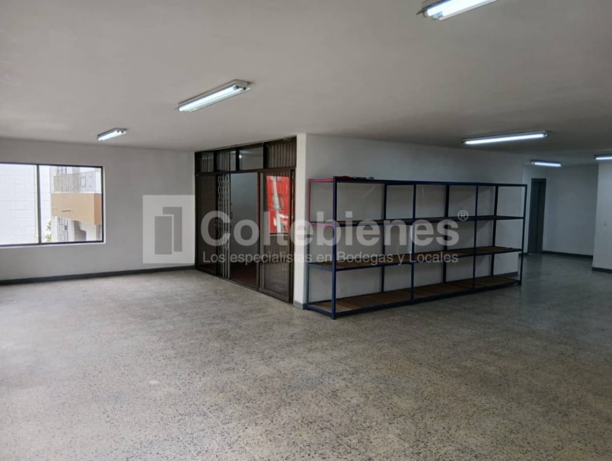 Bodega en arriendo – Centro, Medellín foto 2