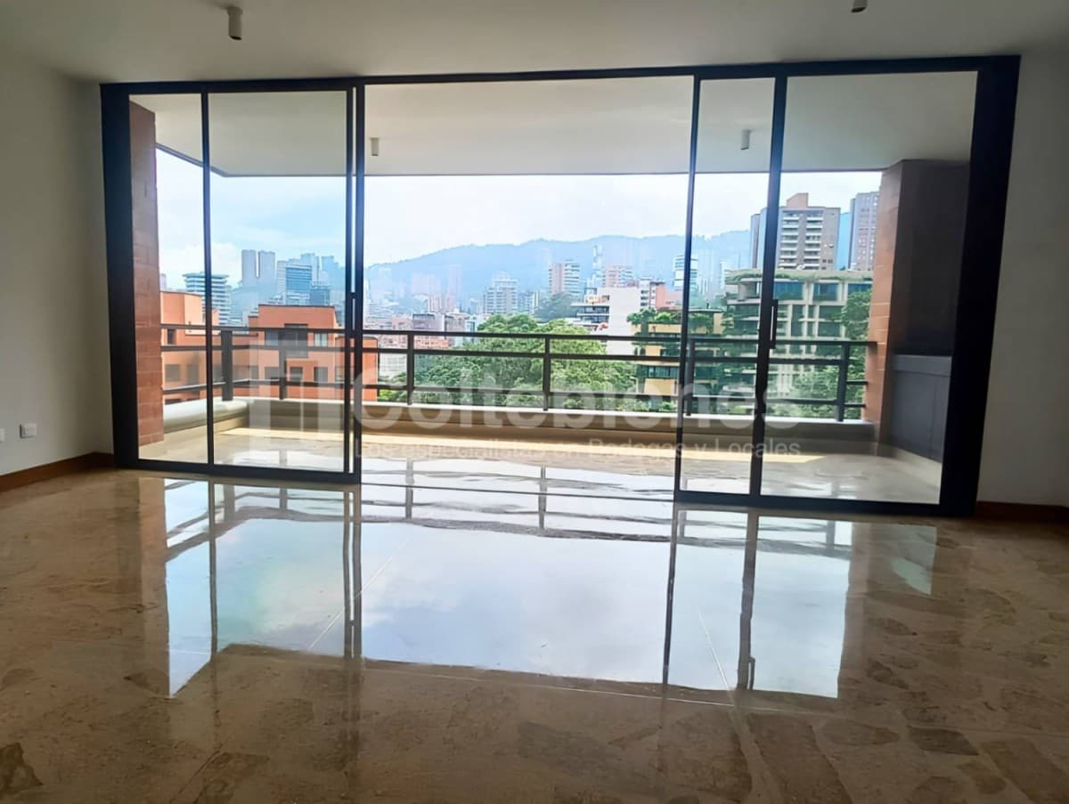 Apartamento en venta – Poblado, Medellín