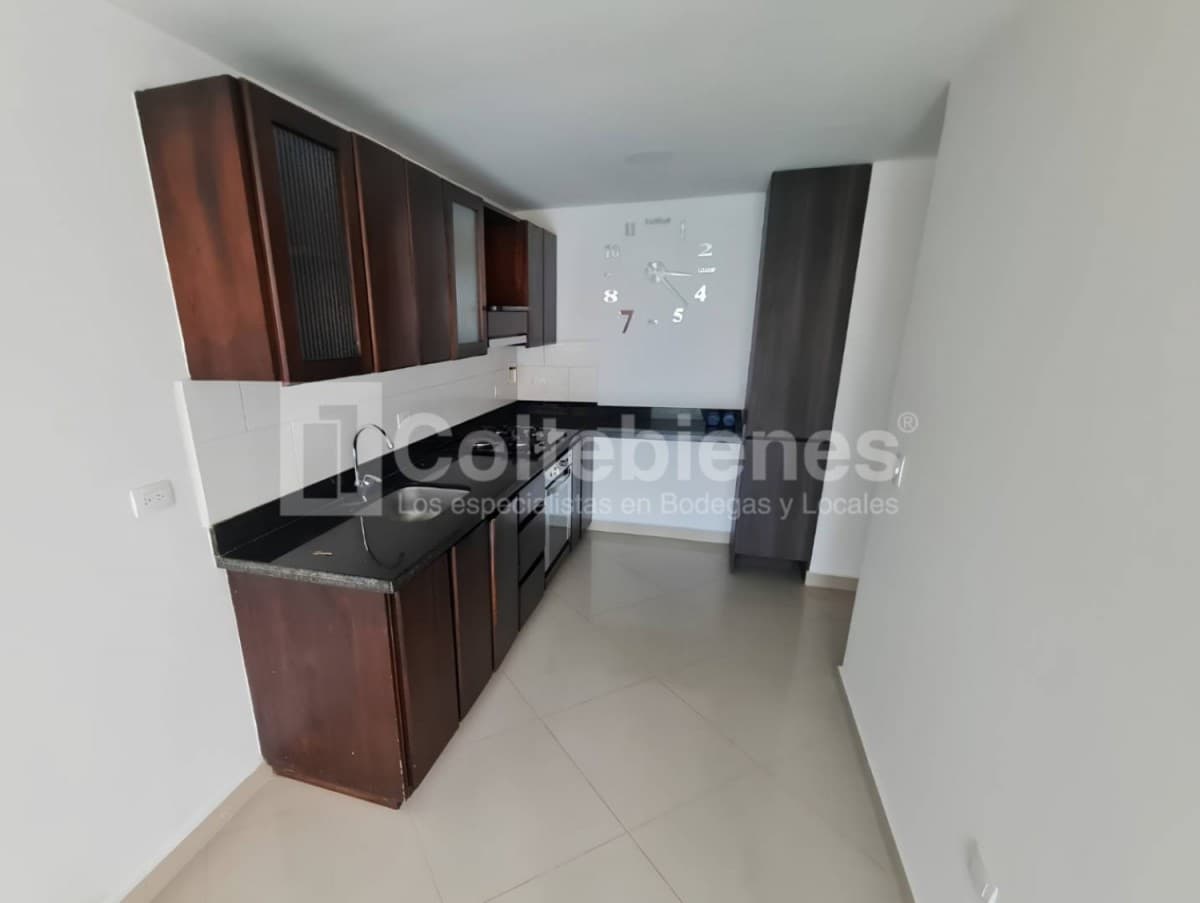 Apartamento en arriendo – Tres Esquinas, Sabaneta foto 4