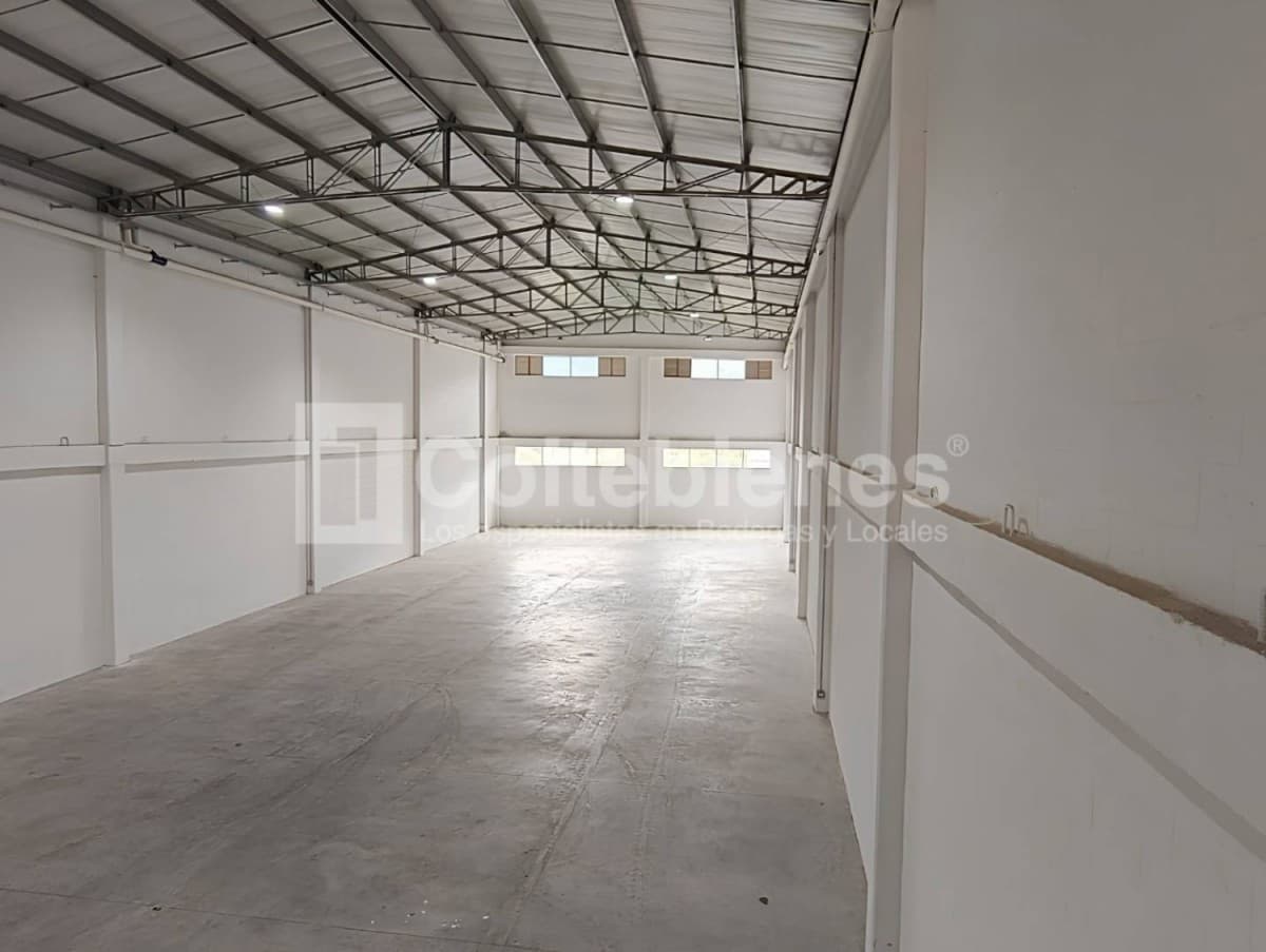Bodega en arriendo – La Estrella foto 2
