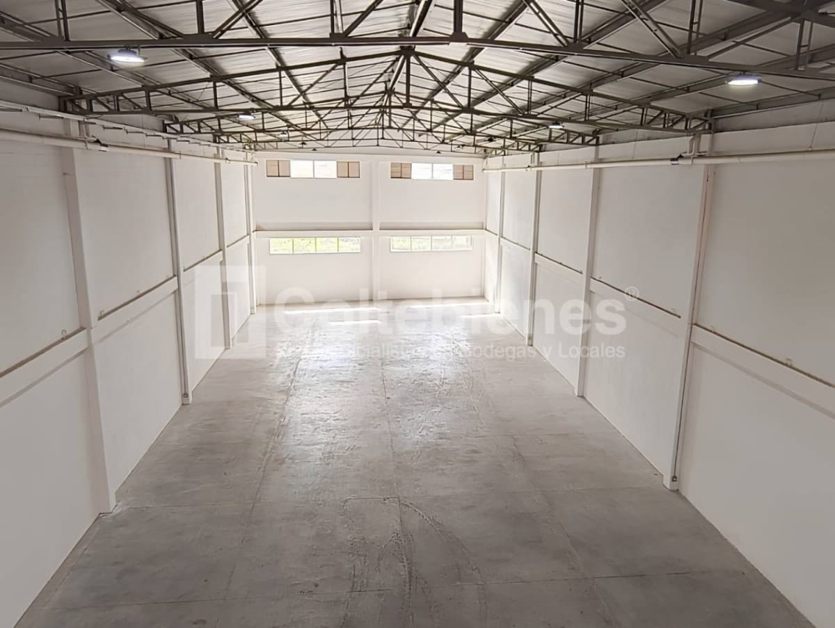 Bodega en arriendo – La Estrella foto 5