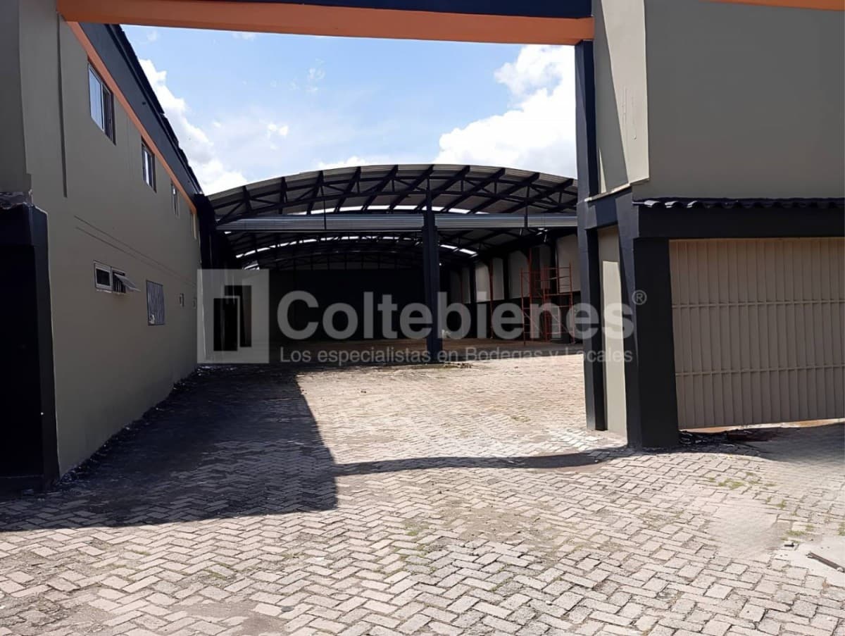 Bodega en arriendo – Caribe, Medellín