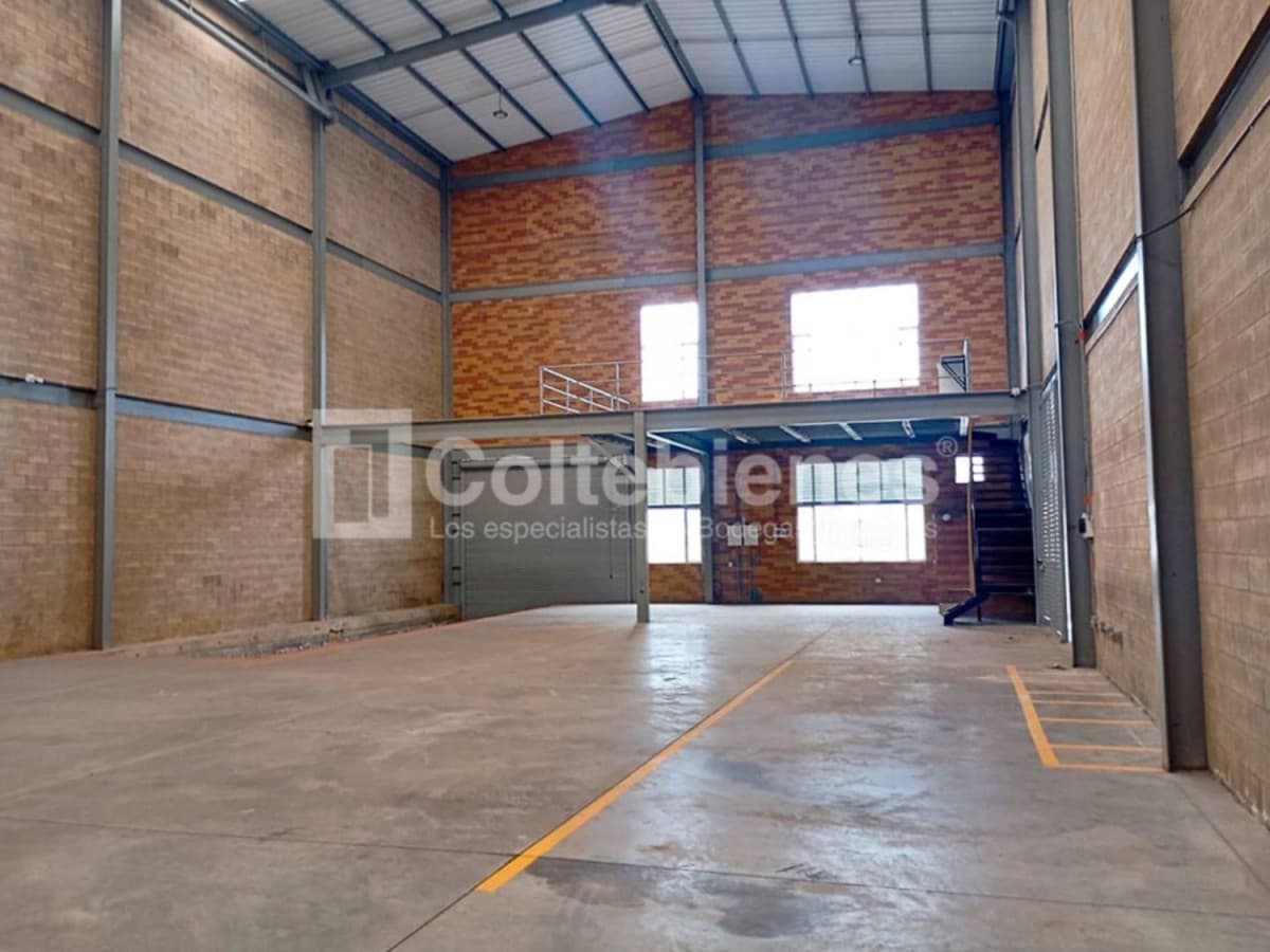 Bodega en arriendo – Guarne foto 2