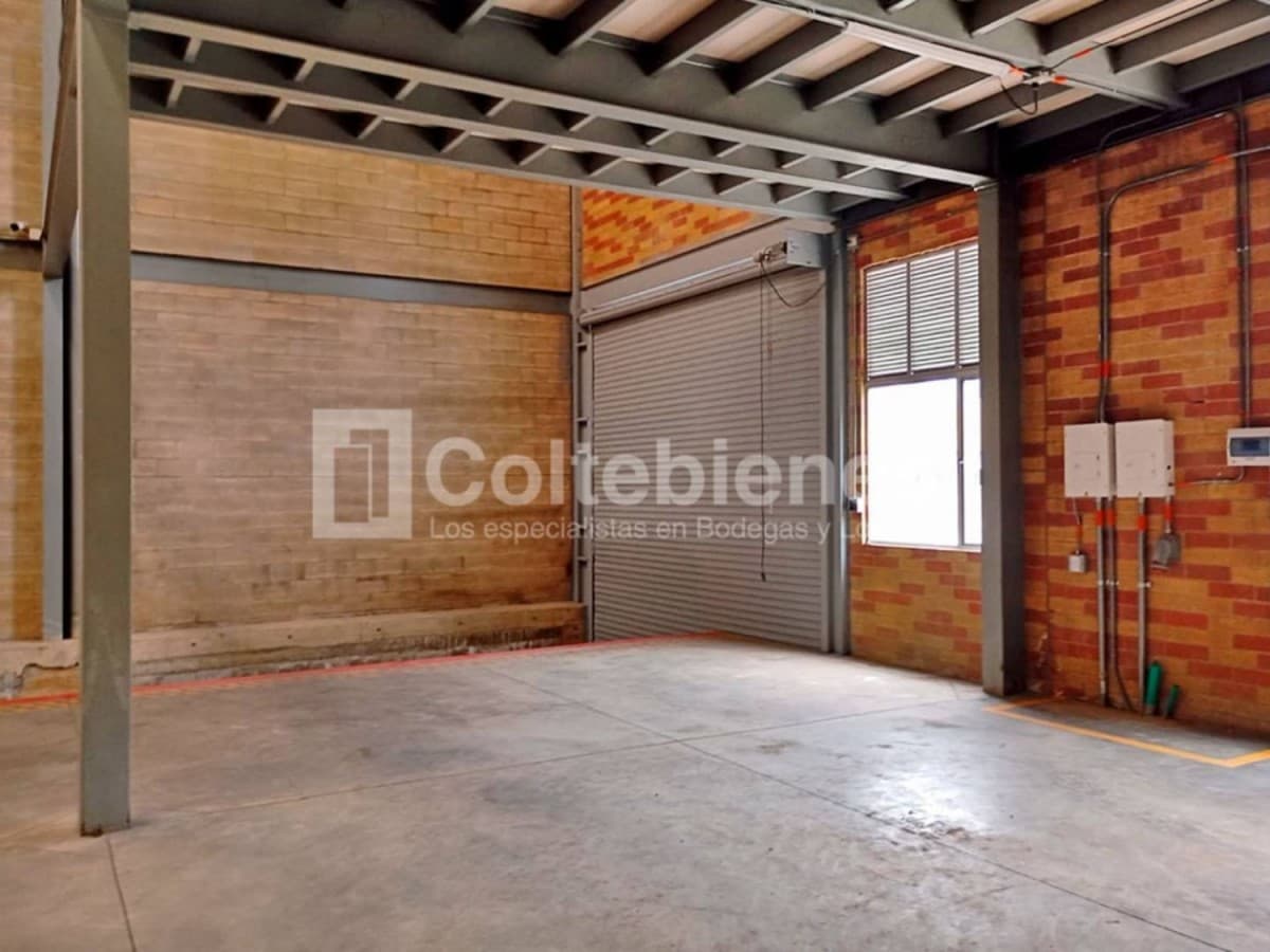 Bodega en arriendo – Guarne foto 4