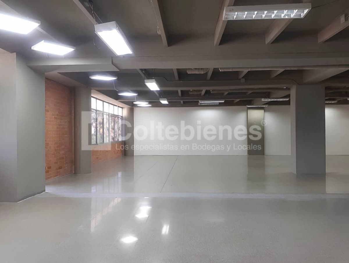 Local en arriendo – Guayabal, Medellín