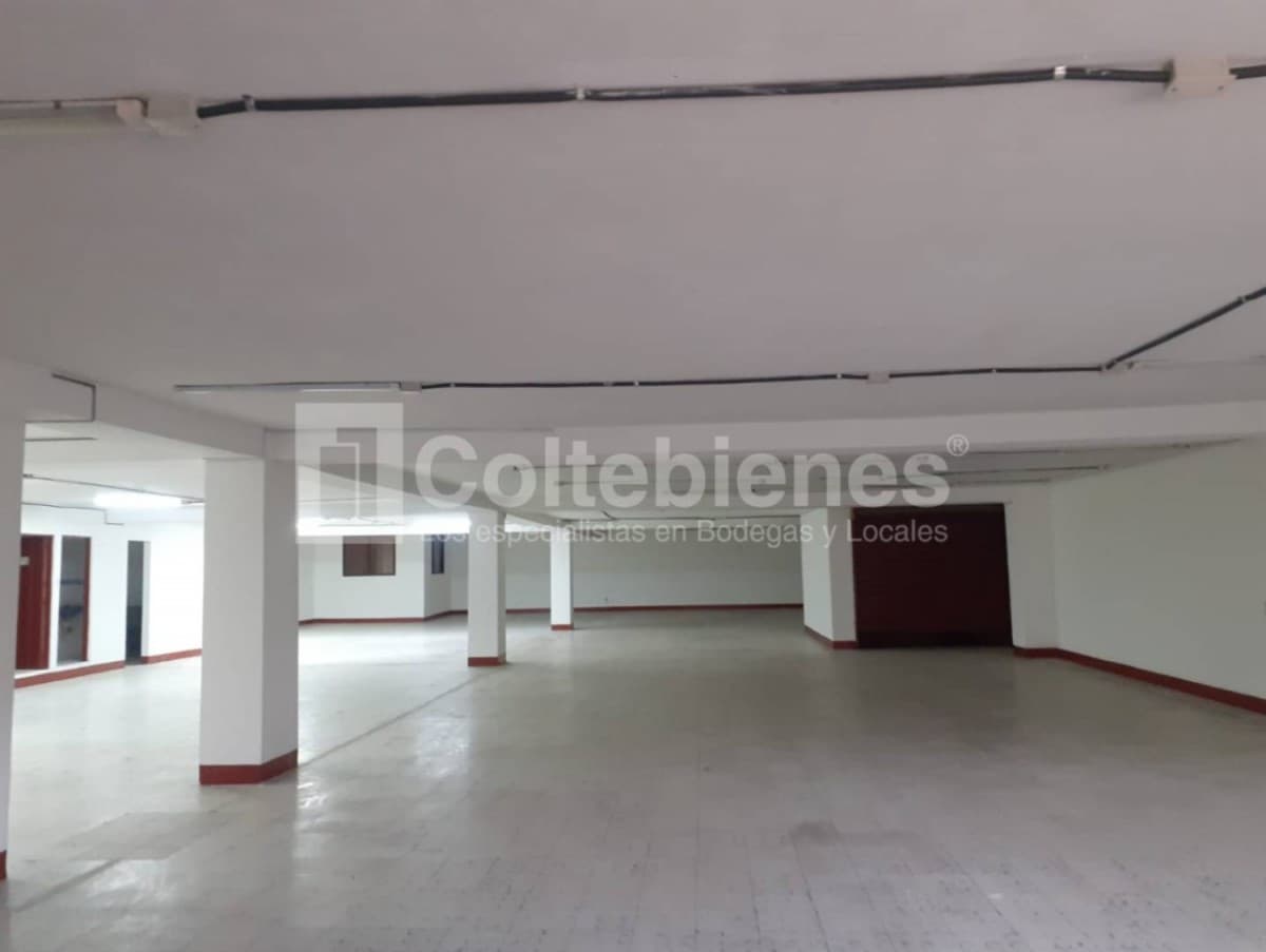 Bodega en arriendo – Caribe, Medellín