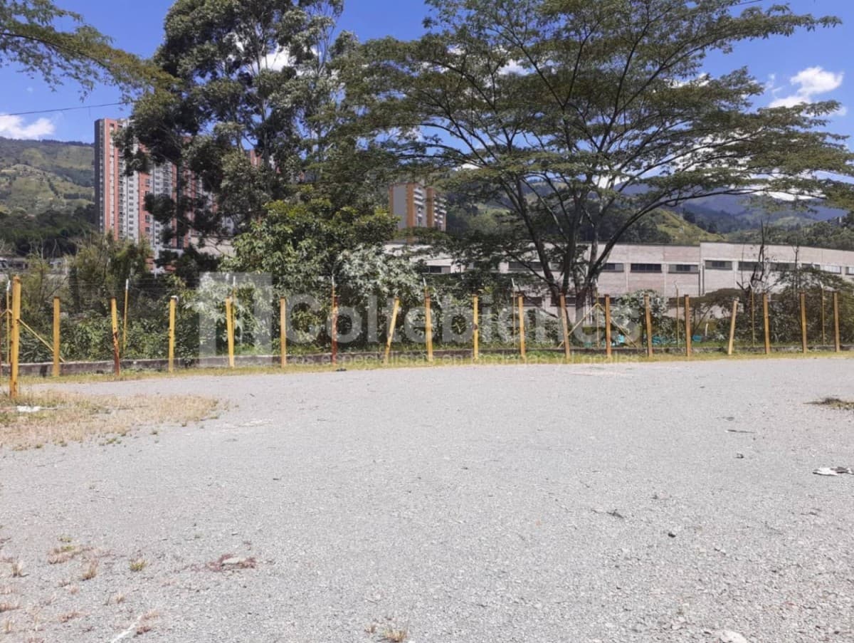 Lote en arriendo – La Tablaza, La Estrella foto 3