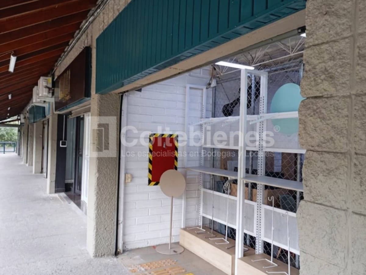 Bodega en arriendo – Guayabal, Medellín foto 2