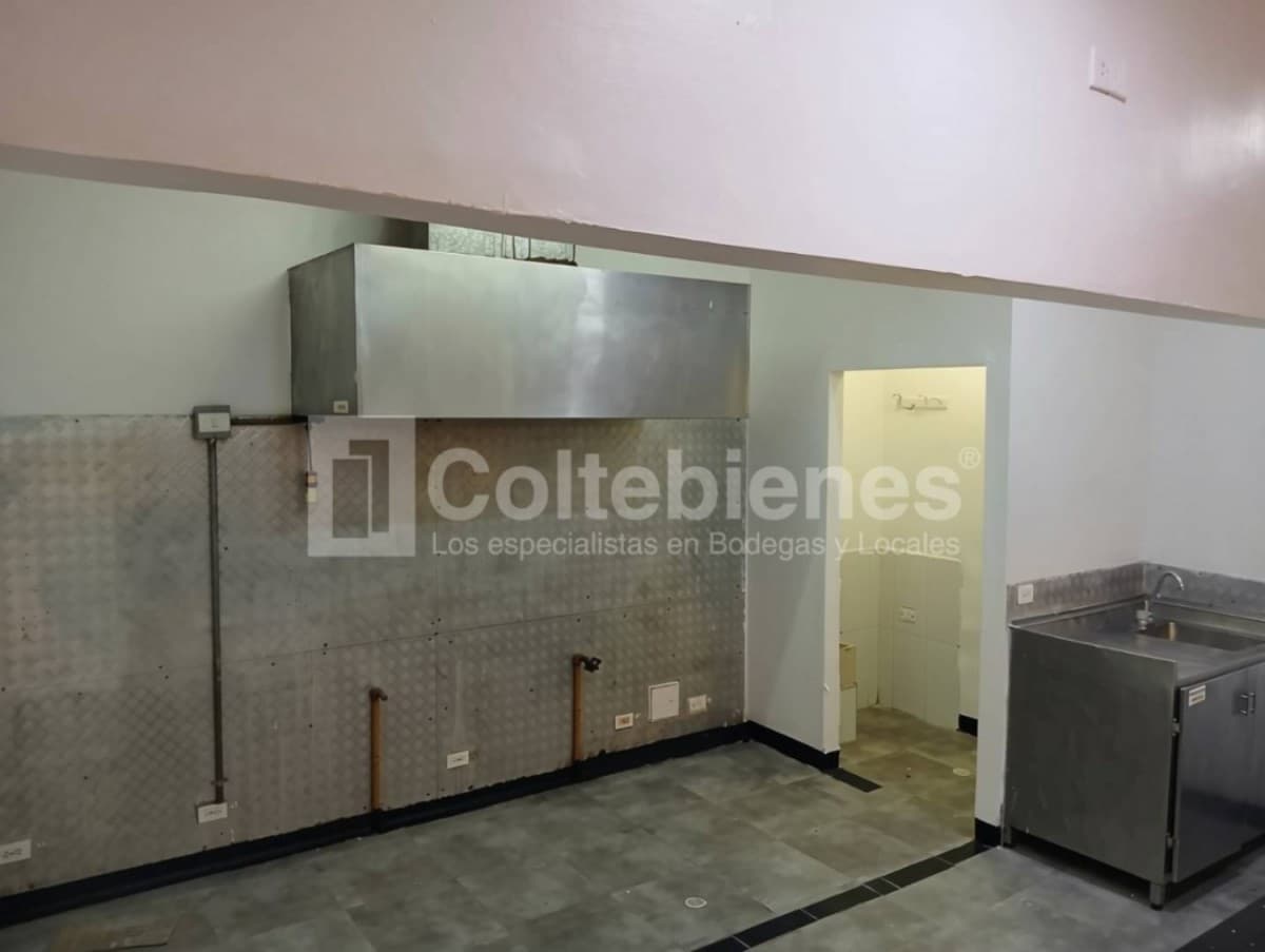 Local en arriendo – Sevilla, Medellín foto 2